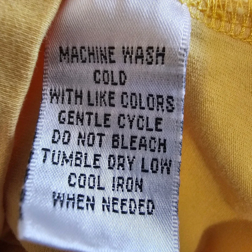 Hanes Nano-T Womens V-Neck T-Shirt Yellow Short Sleeve Cotton‎ Blend XL